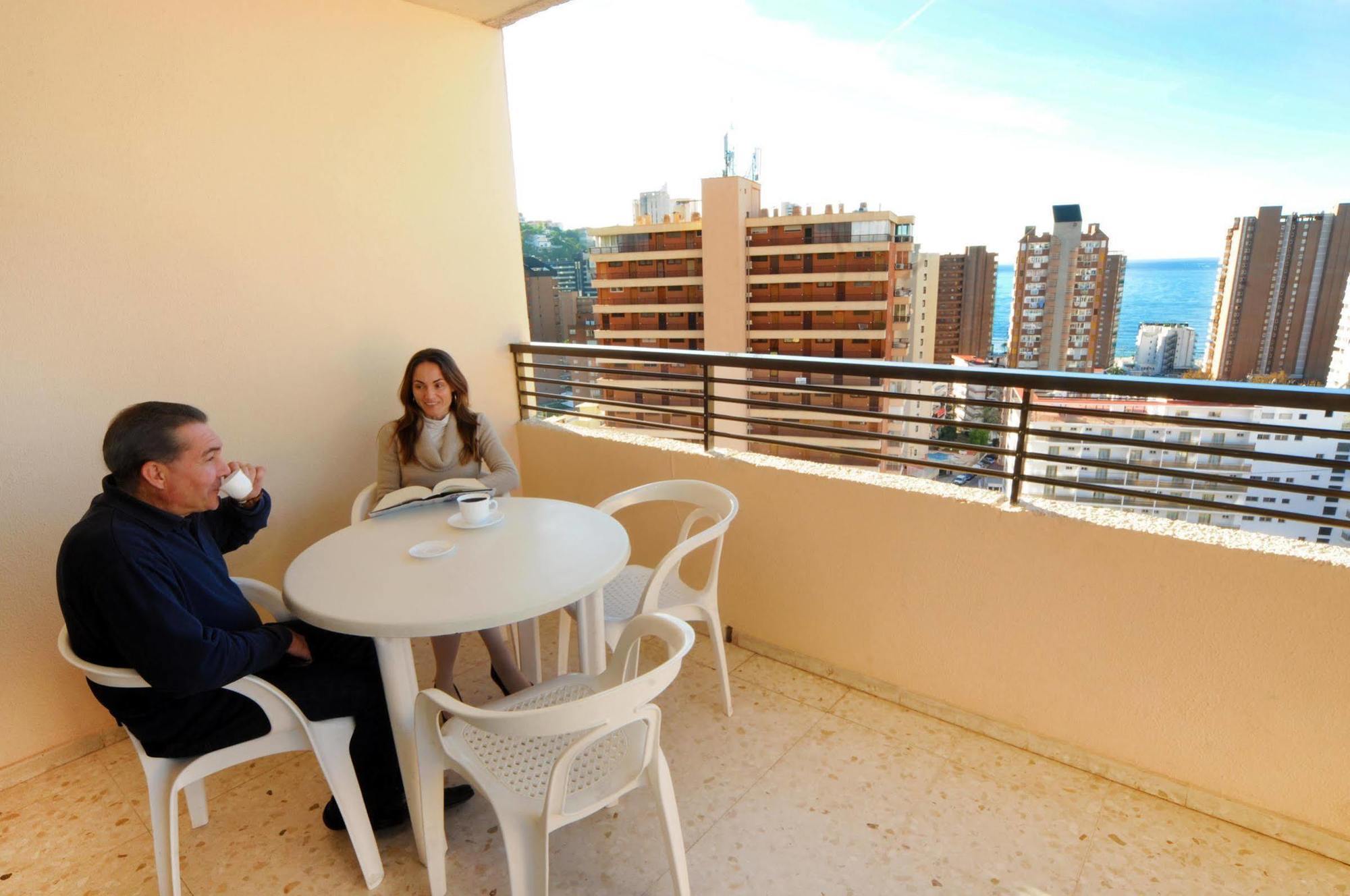 Halley Hotel&Apartments Affiliated by Meliá Benidorm Exterior foto
